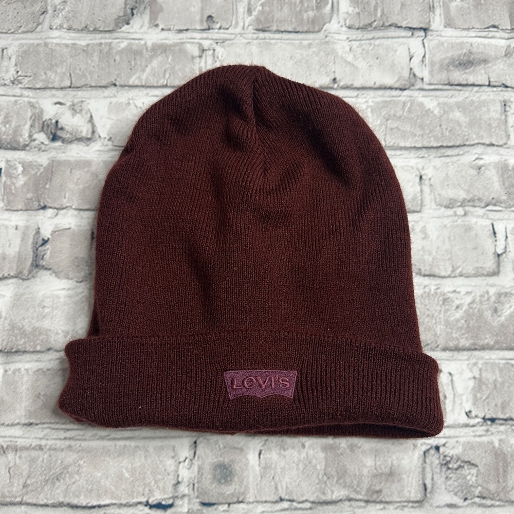 EUD Levi's Burgundy Knit Beanie ONE SIZE (RN 129919)